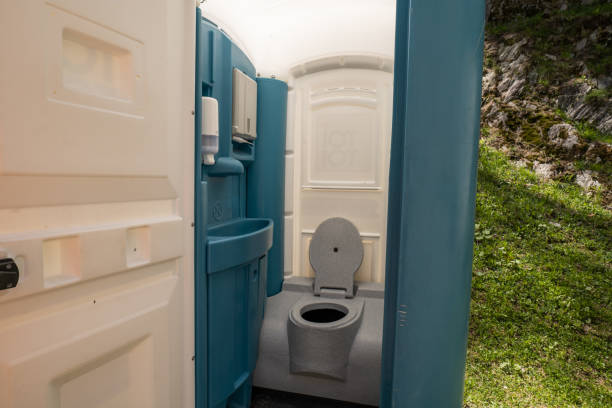 Best Portable Restroom Servicing (Cleaning and Restocking)  in Sloatsburg, NY